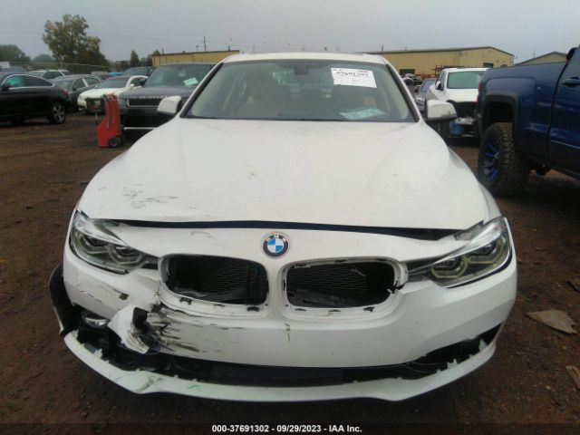 WBA8A3C57JA494567 BMW 3 Series 320i Xdrive