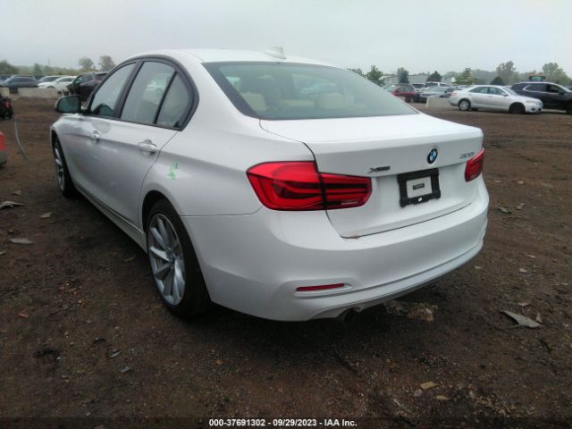 WBA8A3C57JA494567 BMW 3 Series 320i Xdrive