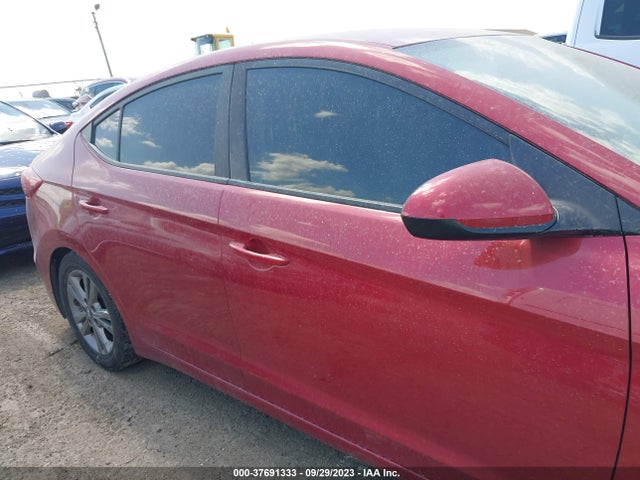 2018 HYUNDAI ELANTRA SEL VIN: 5NPD84LF8JH363314