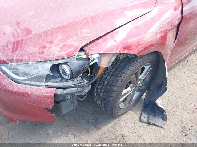 Hyundai ELANTRA SEL 2018 5NPD84LF8JH363314 Image 6