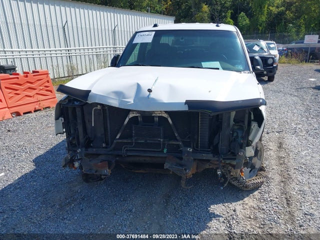 2005 CHEVROLET SILVERADO 1500 LT VIN: 2GCEK13T451262644