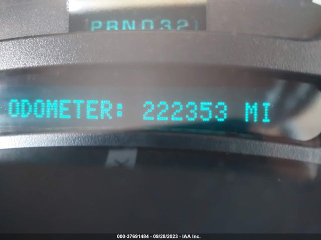 2005 CHEVROLET SILVERADO 1500 LT VIN: 2GCEK13T451262644