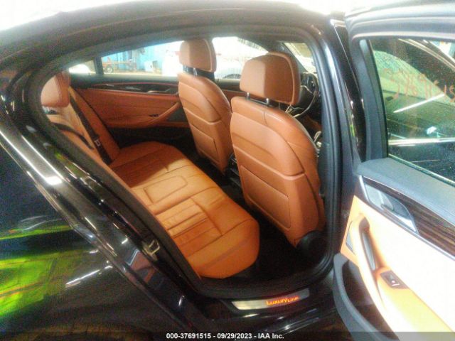 WBAJE7C3XHG888986 BMW 5 Series 540i Xdrive