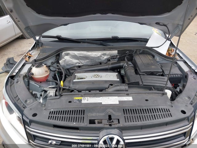 WVGAV7AX2GW085193 Volkswagen Tiguan R-line