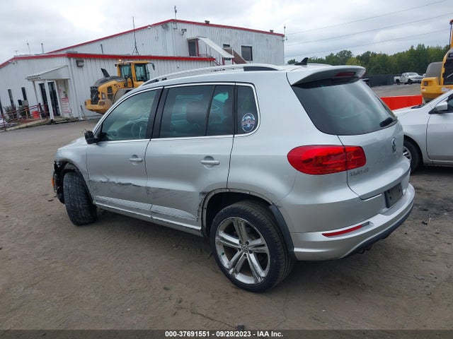 WVGAV7AX2GW085193 Volkswagen Tiguan R-line