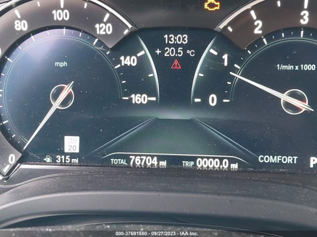 5UXTR7C52KLR49066 BMW X3 Sdrive30i
