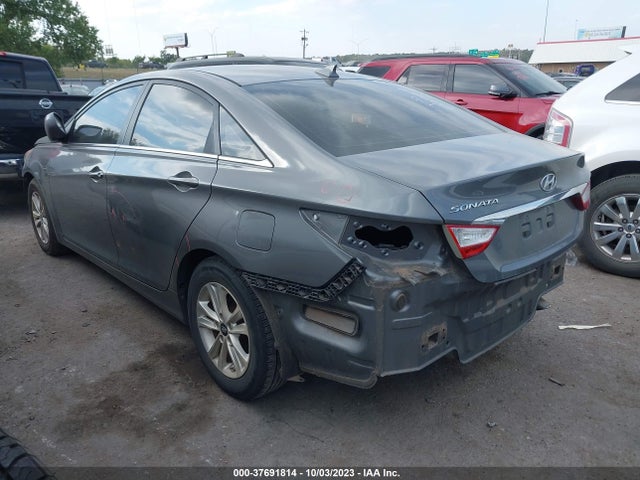 2012 HYUNDAI SONATA GLS VIN: 5NPEB4AC8CH437400