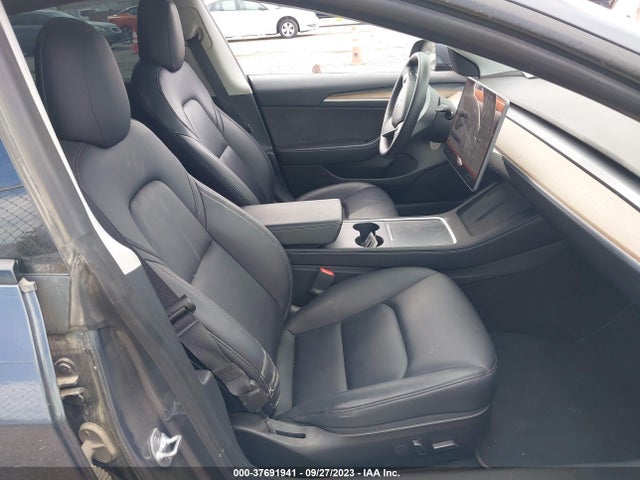 Tesla Model 3 Long Range 2022 5YJ3E1EB6NF261673 Image 5