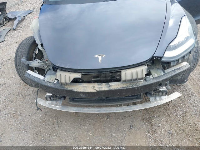 Tesla Model 3 Long Range 2022 5YJ3E1EB6NF261673 Image 6