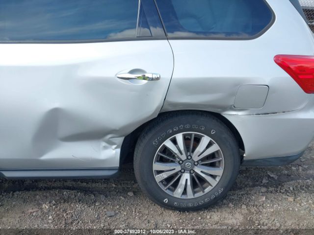 5N1DR2MM5HC651789 Nissan Pathfinder Sl