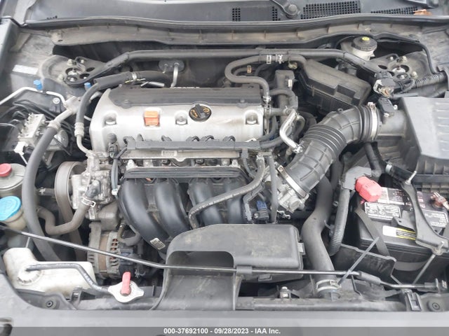 2012 HONDA ACCORD SDN EX-L VIN: 1HGCP2F83CA044012