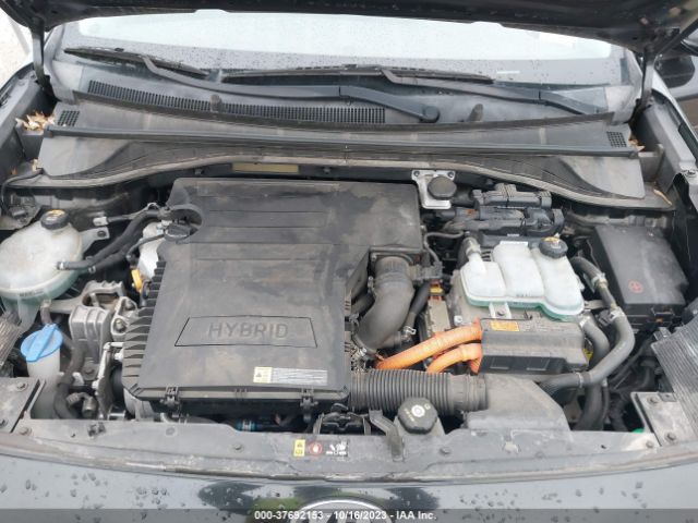 KNDCB3LC9J5108314 KIA NIRO LX