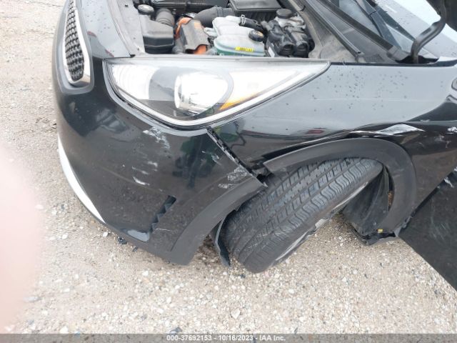 KNDCB3LC9J5108314 KIA NIRO LX