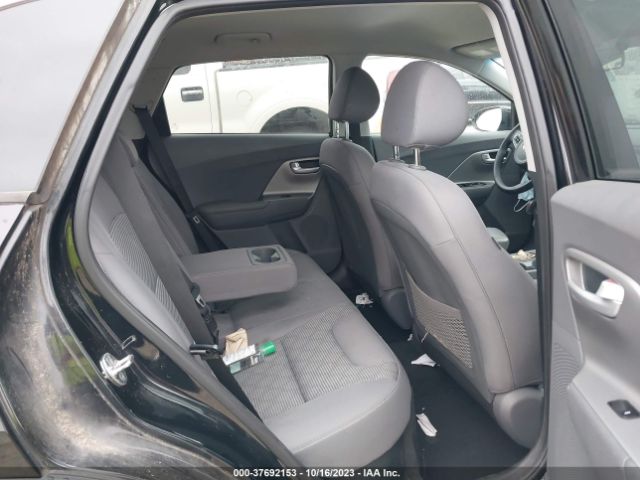 KNDCB3LC9J5108314 KIA NIRO LX