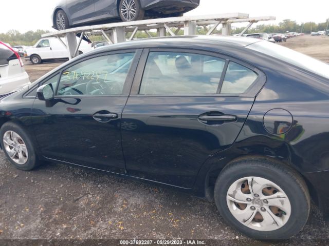 19XFB2F54FE247430 Honda Civic Sedan Lx