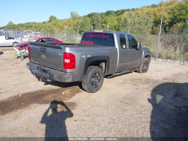 2008 CHEVROLET SILVERADO 1500 LT1 VIN: 1GCEK19018Z262190
