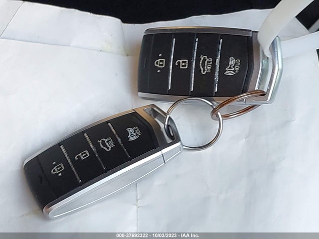 Genesis G70 3.3t 2021 KMTG74LE3MU070794 Image 11