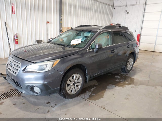 Subaru Outback 2.5i Premium 2015 4S4BSBCC2F3323327 Image 2