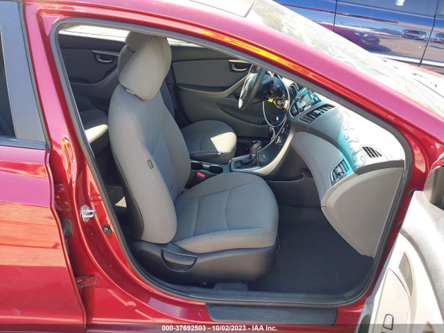 Hyundai ELANTRA SE 2015 5NPDH4AE9FH568237 Image 5