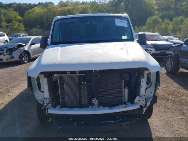 1N6BF0KM0LN810658 Nissan Nv Cargo Sv