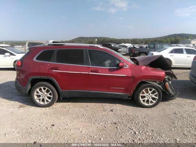 2017 JEEP CHEROKEE LATITUDE FWD VIN: 1C4PJLCB8HW596381