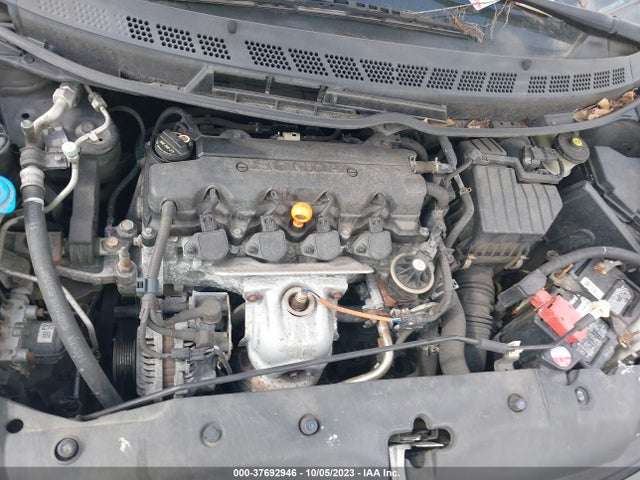 2010 HONDA CIVIC SDN LX VIN: 2HGFA1F5XAH578217