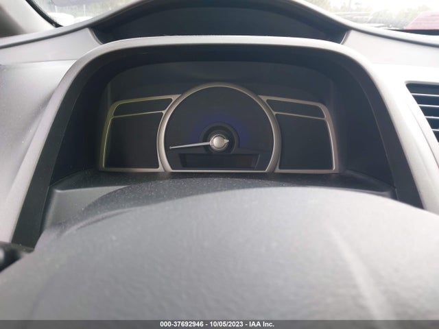 2010 HONDA CIVIC SDN LX VIN: 2HGFA1F5XAH578217