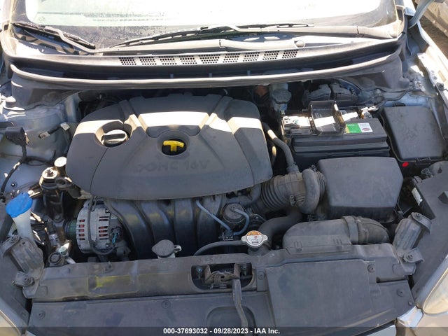 2015 HYUNDAI ELANTRA SE VIN: 5NPDH4AE7FH549136