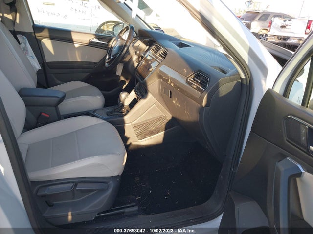 3VV3B7AX7JM012061 Volkswagen Tiguan Sel/se