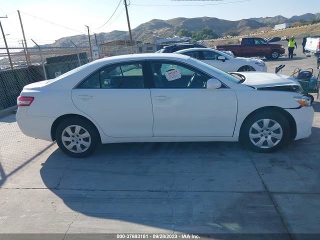 2011 TOYOTA CAMRY VIN: 4T1BF3EK7BU587663