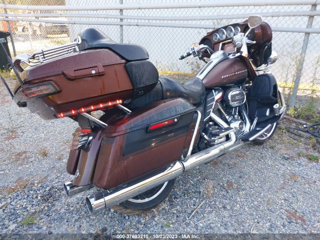 2019 HARLEY-DAVIDSON FLHTKSE 1HD1TEH17KB959990 Photo 3