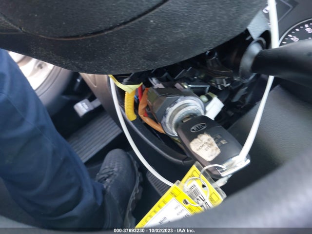 KIA Optima Lx 2018 5XXGT4L35JG270277 Image 6