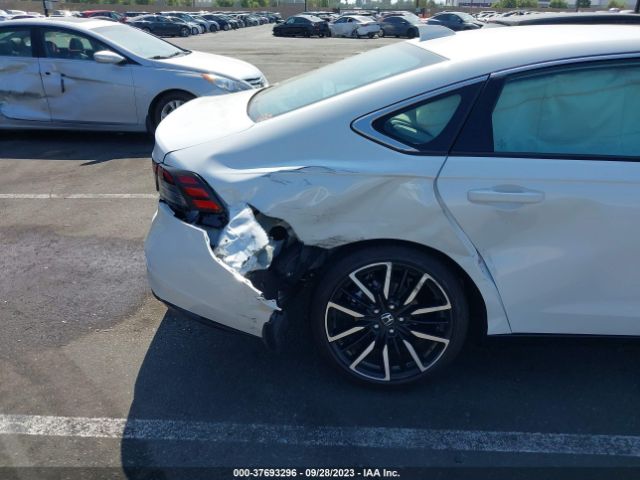 1HGCY2F88PA042775 Honda Accord Hybrid Touring