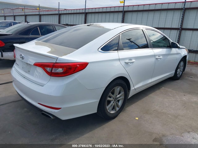 2015 HYUNDAI SONATA 2.4L SE VIN: 5NPE24AF1FH138538