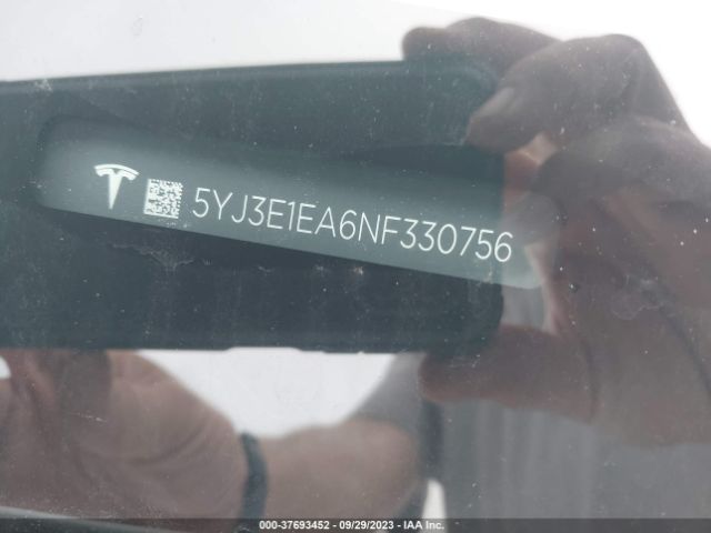 5YJ3E1EA6NF330756 Tesla MODEL 3