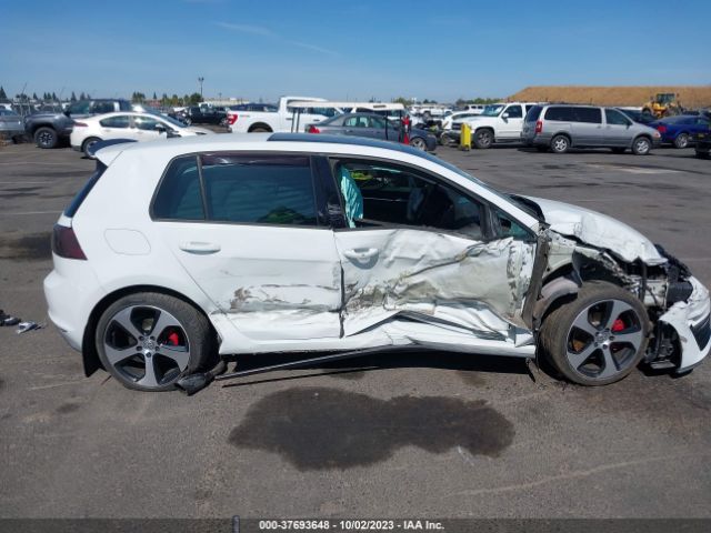 3VW4T7AUXFM030791 Volkswagen Golf Gti Se