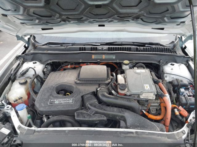 3FA6P0SU7HR329592 Ford Fusion Energi Titanium/platinum