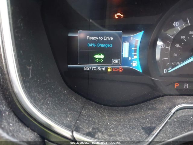 3FA6P0SU7HR329592 Ford Fusion Energi Titanium/platinum