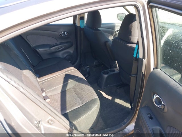 Nissan VERSA SV 2016 3N1CN7AP3GL837375 Image 8