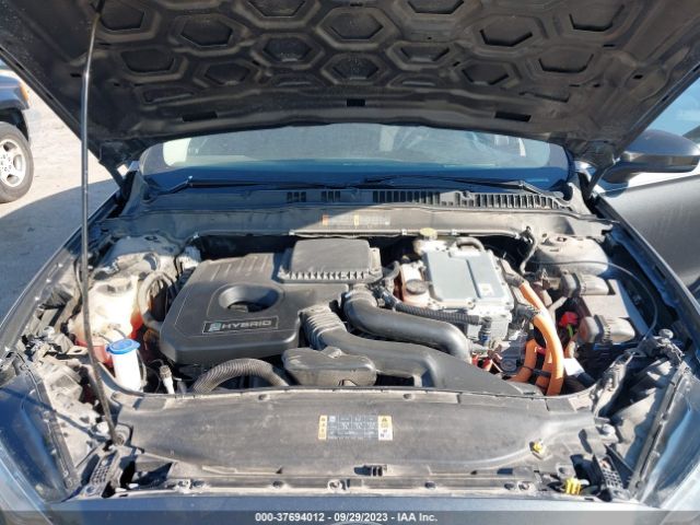 3FA6P0LUXKR283682 Ford Fusion Hybrid Se