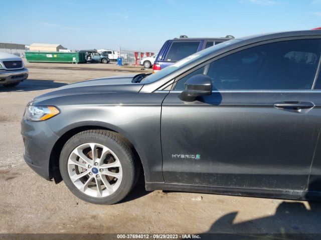 3FA6P0LUXKR283682 Ford Fusion Hybrid Se