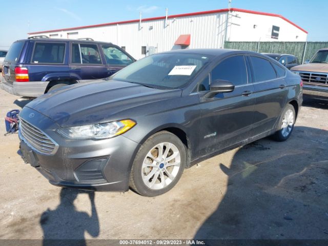 3FA6P0LUXKR283682 Ford Fusion Hybrid Se