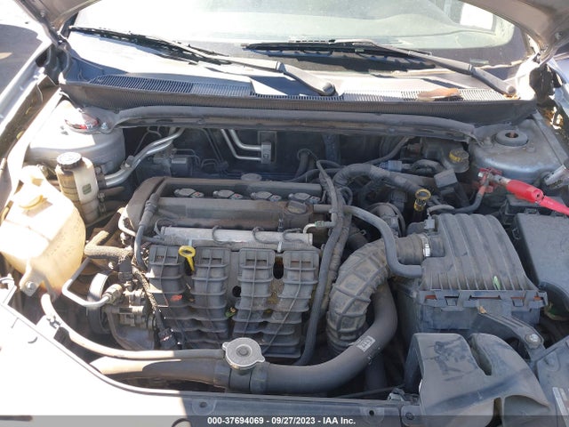 2014 CHRYSLER 200 LX VIN: 1C3CCBAB3EN210641