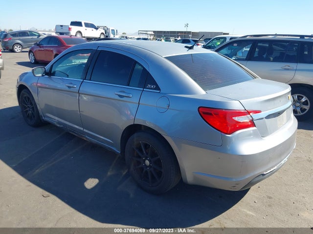 2014 CHRYSLER 200 LX VIN: 1C3CCBAB3EN210641