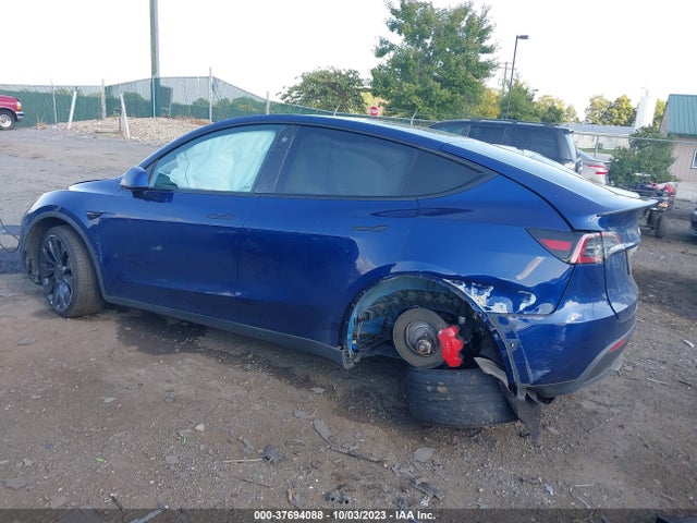 Tesla Model Y Performance 2021 5YJYGDEF3MF258832 Image 3