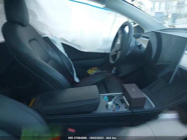 Tesla Model Y Performance 2021 5YJYGDEF3MF258832 Image 5