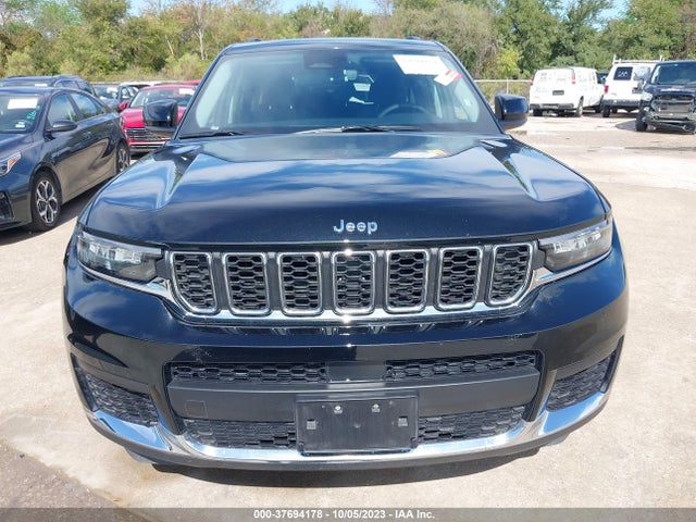 1C4RJKAG5P8807878 Jeep Grand Cherokee L Laredo