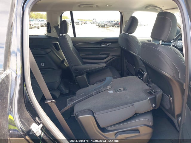 1C4RJKAG5P8807878 Jeep Grand Cherokee L Laredo