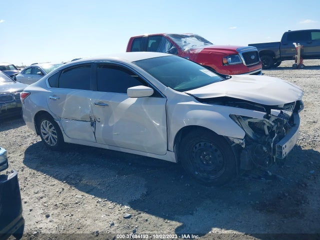 Nissan Altima 2.5 S 2015 1N4AL3AP2FN331012 Image 14
