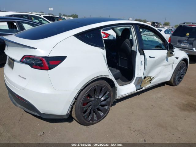 7SAYGDEF6NF346214 Tesla Model Y Performance